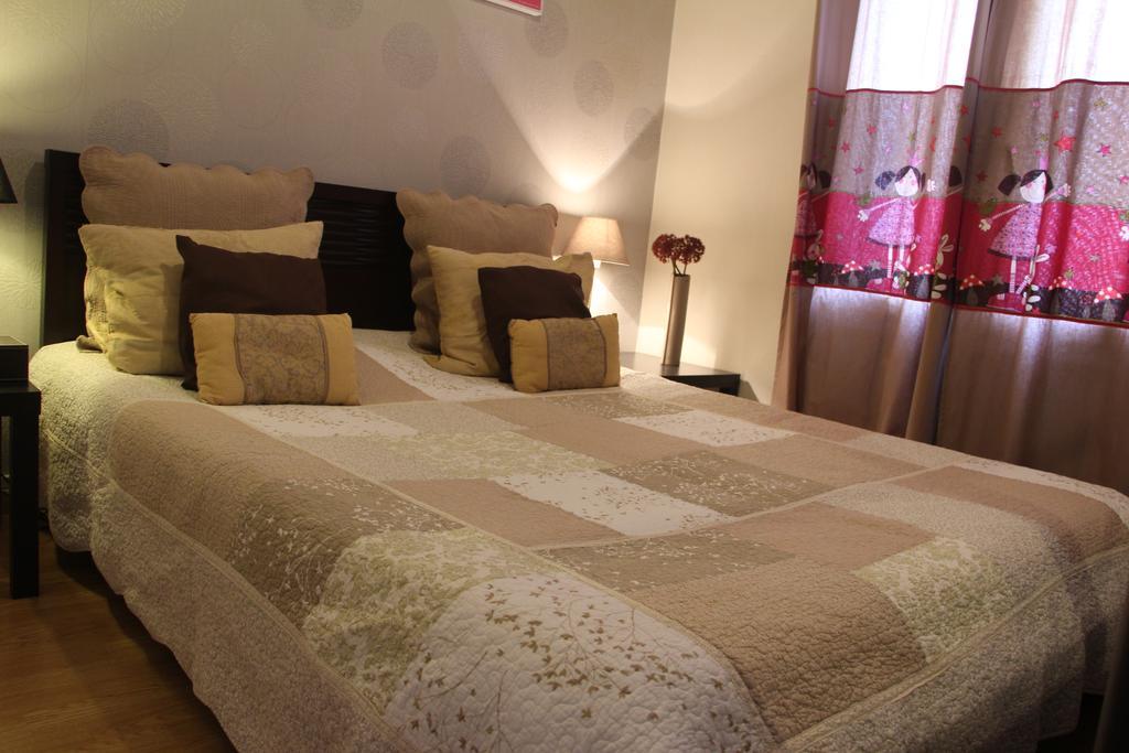 Appartement Proche Hippodrome Caen Pokoj fotografie